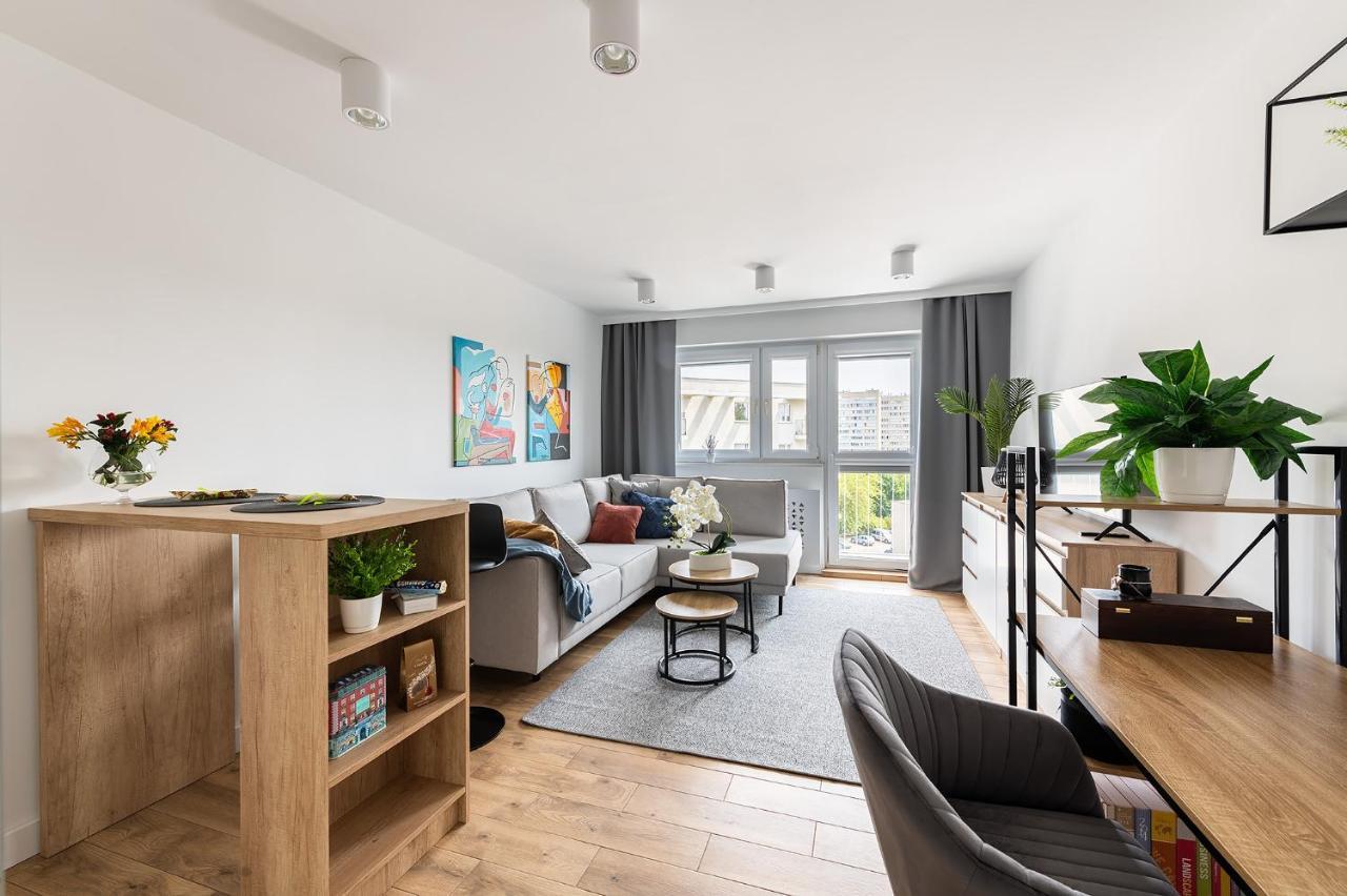 Wrzeciono 12 - Piekny Apartament Obok Szpitala Bielanskiego Oraz Awf, Bezplatna Strefa Parkowania - 400M Do Stacji Metra - Good Apartments Варшава Экстерьер фото